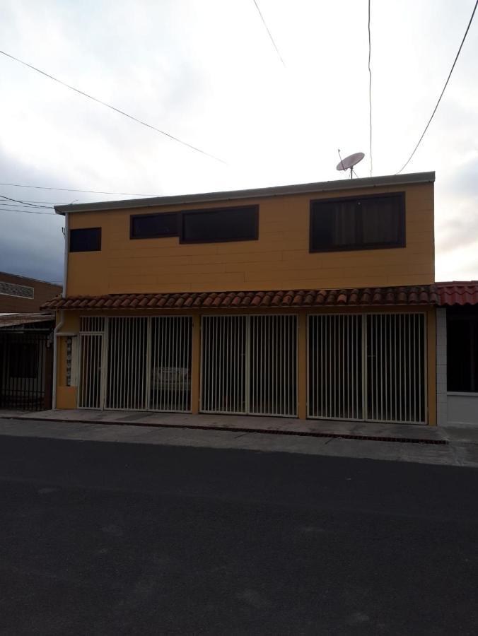Apartamentos Guzman El Tejar Exterior foto